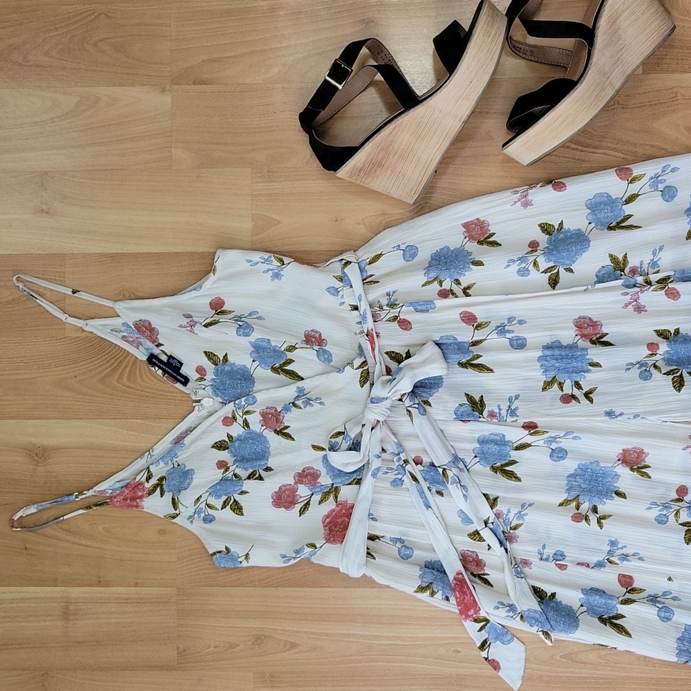 American Eagle Outfitters Cream Floral Wide Leg Jumpsuit - Picture 7 of 16
